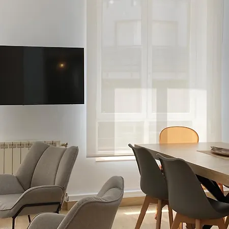 Quevedo Premium By Aroom *
